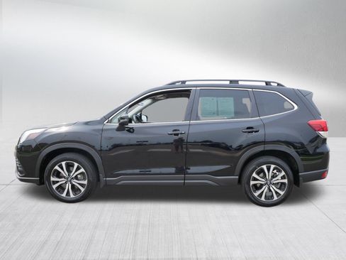 Certified 2023 Subaru Forester Limited AWD/4WD image 4