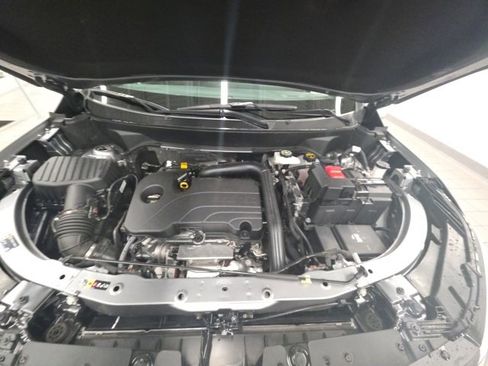 New 2025 Chevrolet Equinox LT w/ Safety and Technology Package image 26