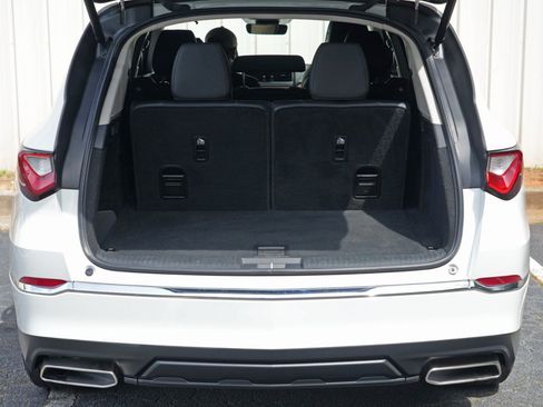 Used 2022 Acura MDX FWD image 9