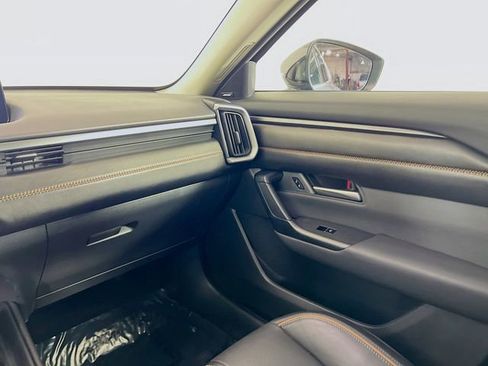 Used 2025 MAZDA CX-50 AWD 2.5 Turbo w/ Cargo Package image 22