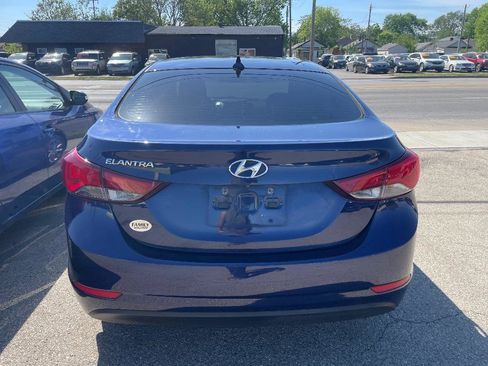 Used 2014 Hyundai Elantra SE w/ Option Group 02 image 5