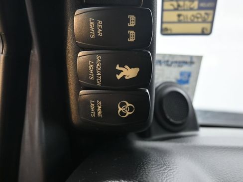 Used 2013 Jeep Wrangler Unlimited Sahara w/ Dual Top Group image 26