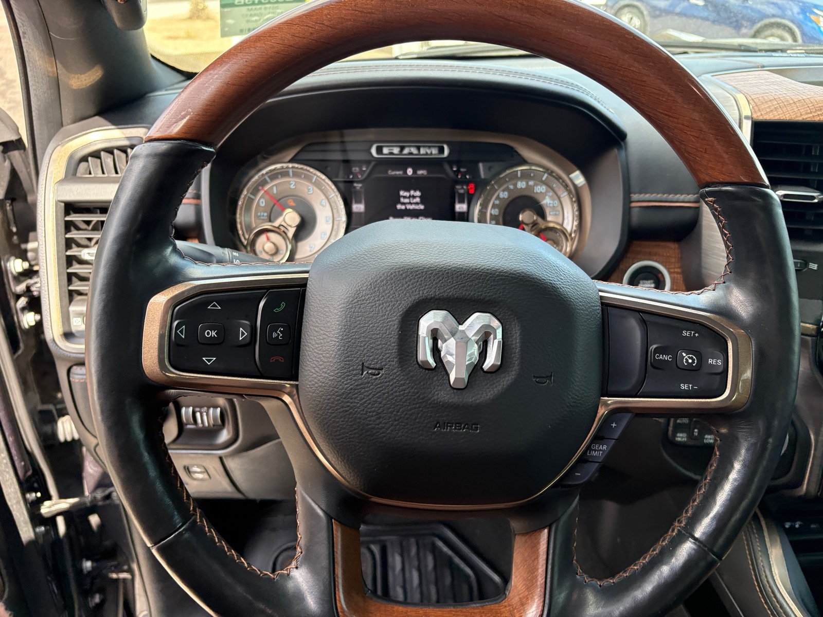 Used 2019 RAM 1500 Limited AWD/4WD image 22