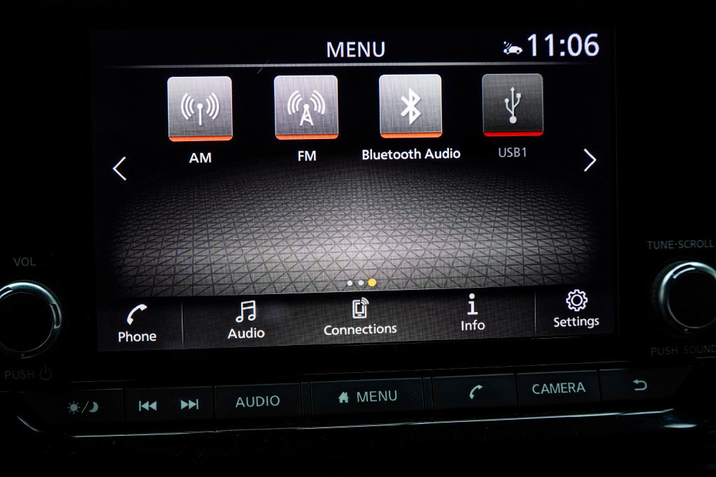 Used 2024 Nissan Pathfinder Rock Creek AWD/4WD image 31