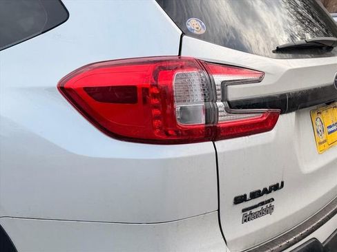 Used 2024 Subaru Ascent Onyx Edition image 24