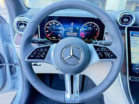 New 2026 Mercedes-Benz GLC 300 image 10