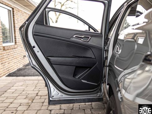 Used 2024 Kia Sportage LX FWD image 34