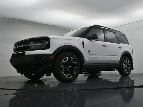 Used 2021 Ford Bronco Sport Outer Banks AWD/4WD image 20