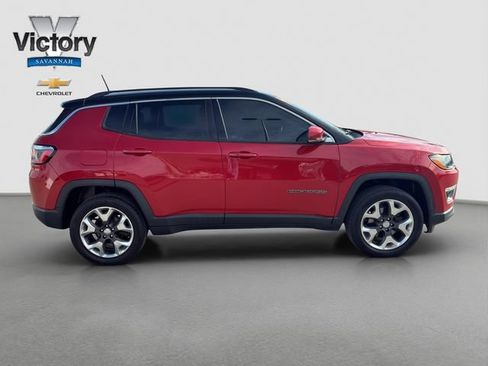 Used 2018 Jeep Compass Limited AWD/4WD image 8