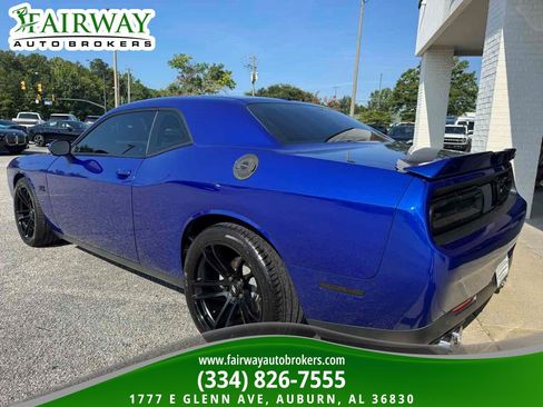 Used 2021 Dodge Challenger R/T RWD image 8