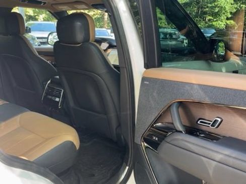 Certified 2024 Land Rover Range Rover Sport Dynamic SE AWD/4WD image 12