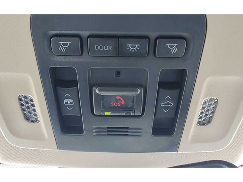 Used 2024 Toyota Camry XLE w/ Cold Weather Package image 23