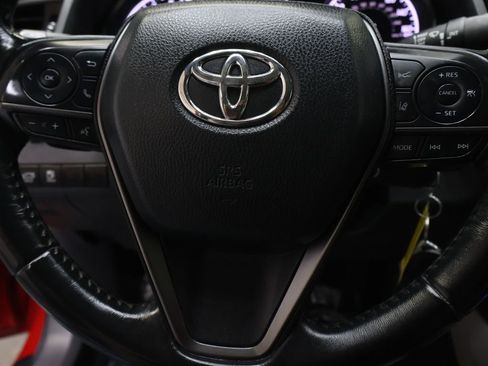 Used 2024 Toyota Camry SE FWD image 19