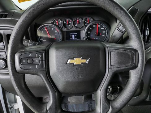 Used 2024 Chevrolet Silverado 2500 Custom w/ Custom Value Package AWD/4WD image 8