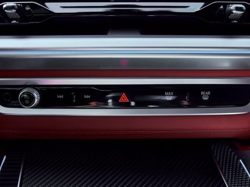 Used 2025 BMW XM image 76