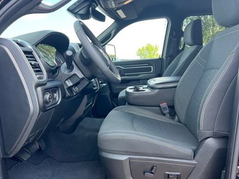 Used 2026 RAM 2500 Big Horn AWD/4WD image 4