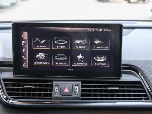 Used 2022 Audi Q5 2.0T Premium w/ Convenience Package image 15