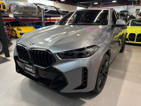 Used 2024 BMW X6 xDrive40i w/ Premium Package AWD/4WD image 11