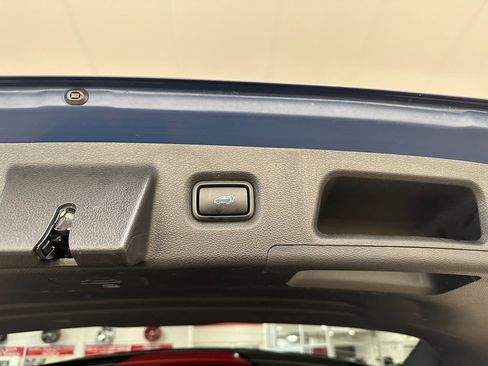 Used 2020 Hyundai Santa Fe SEL w/ Convenience + Premium Package image 43