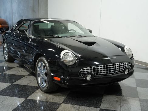 Used 2002 Ford Thunderbird image 15