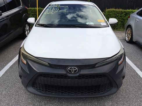 Used 2021 Toyota Corolla LE FWD image 5