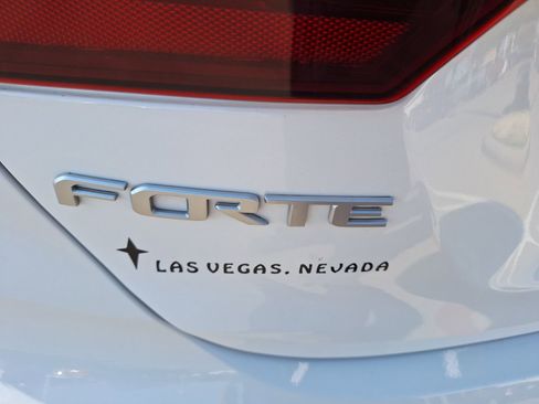 Used 2022 Kia Forte GT-Line w/ GT-Line Technology Package image 13