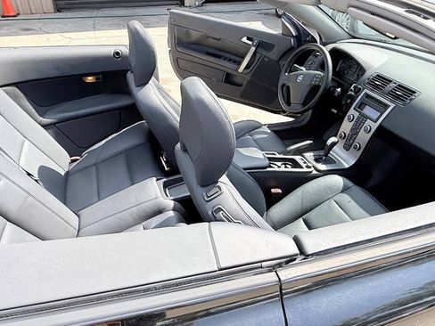 Used 2009 Volvo C70 T5 FWD image 46