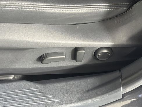 Used 2020 Subaru Outback Limited w/ Popular Package #2 image 23