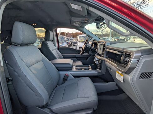 New 2025 Ford F150 XLT w/ Equipment Group 302A MID image 6