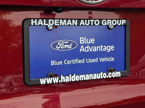 Used 2023 Toyota RAV4 LE AWD/4WD image 30