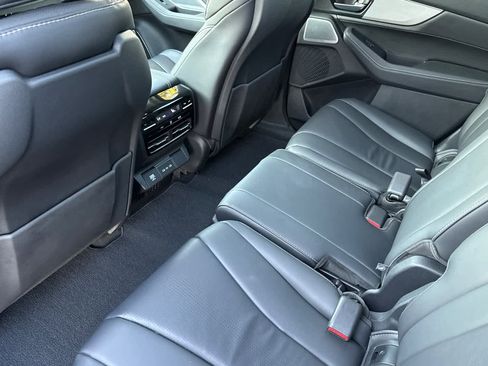 Used 2025 Acura MDX SH-AWD w/ Technology Package image 11