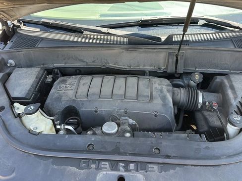 Used 2012 Chevrolet Traverse LT image 11