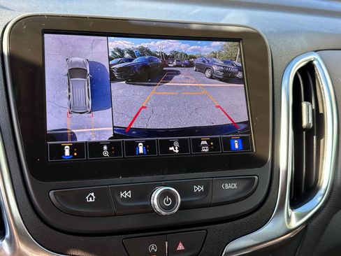 Certified 2024 Chevrolet Equinox LT image 12