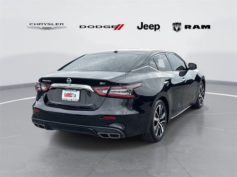 Used 2021 Nissan Maxima 3.5 SV image 3