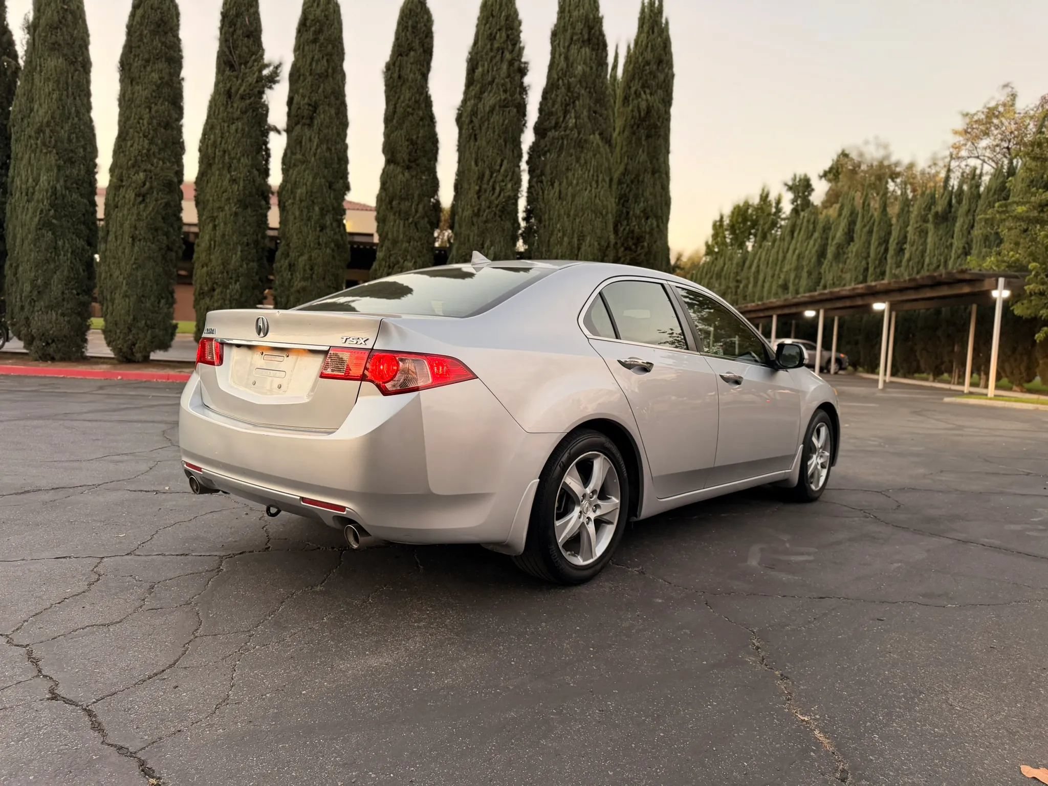 Used 2013 Acura TSX Sedan FWD image 4