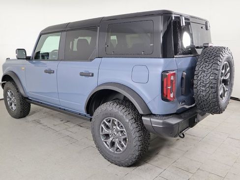 New 2025 Ford Bronco Badlands image 7