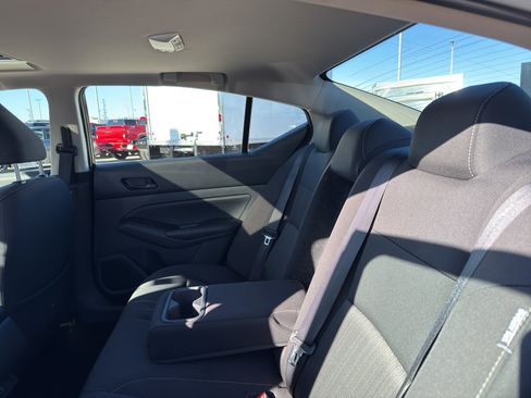 Certified 2024 Nissan Altima 2.5 SV w/ SV Premium Package image 34