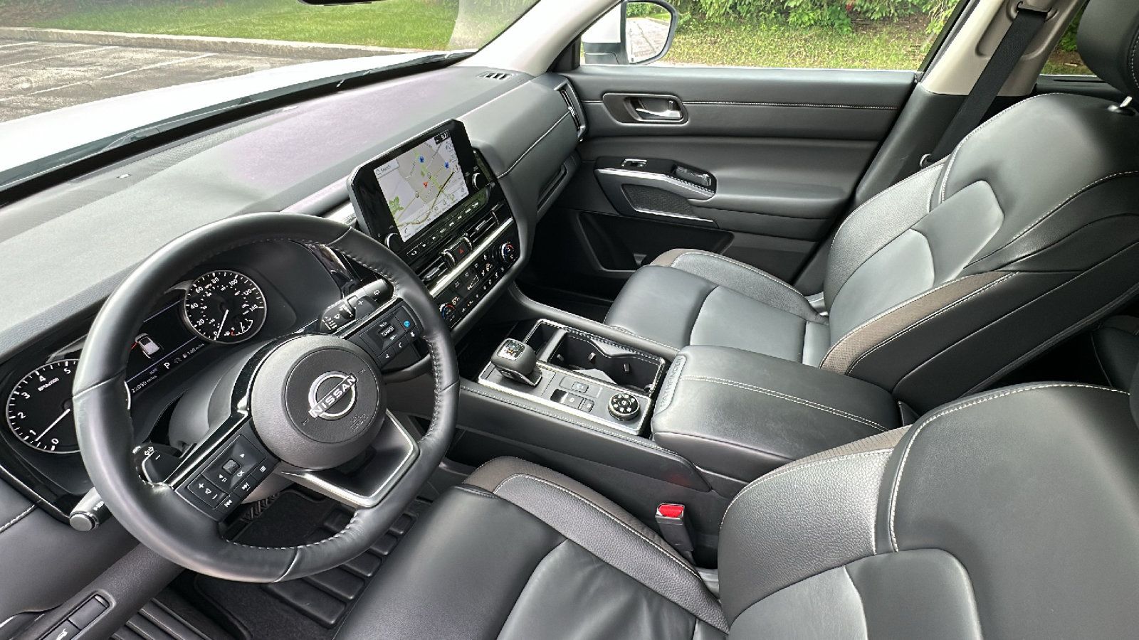 Certified 2024 Nissan Pathfinder SL AWD/4WD image 20