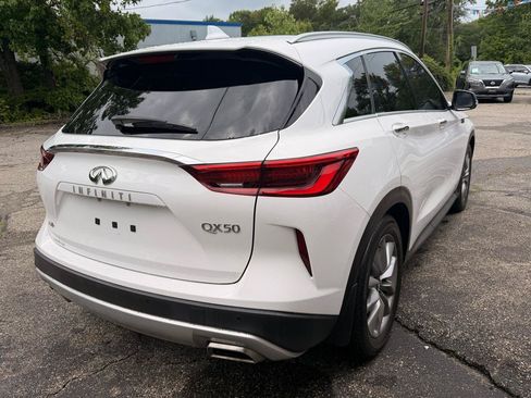 Used 2020 INFINITI QX50 Luxe w/ Navigation Package AWD/4WD image 7