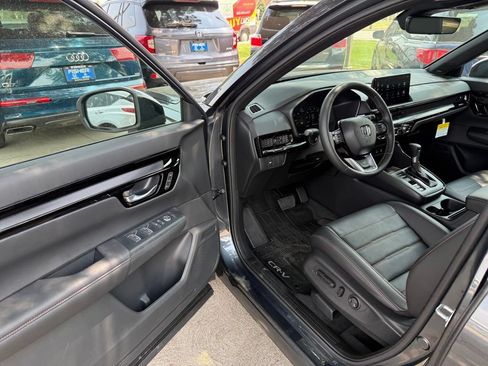 Used 2026 Honda CR-V Sport Touring image 12