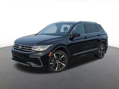 Used 2022 Volkswagen Tiguan SEL R-Line