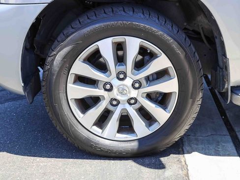 Used 2016 Toyota Sequoia Limited w/ Safety & Convenience Package AWD/4WD image 15