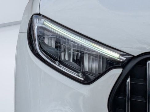 Used 2025 Mercedes-Benz GLC 43 AMG GLC 43 AMG image 7