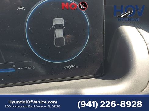 Certified 2023 Hyundai Santa Cruz Night AWD/4WD image 28