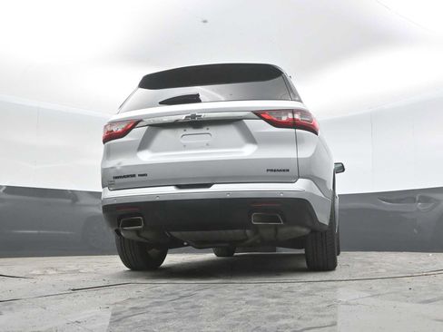 Used 2019 Chevrolet Traverse Premier w/ LPO, Blackout Package AWD/4WD image 51