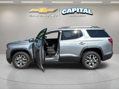 Used 2023 GMC Acadia SLE w/ Driver Convenience Package AWD/4WD image 13