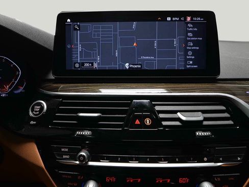 Used 2023 BMW 530i w/ Premium Package RWD image 15