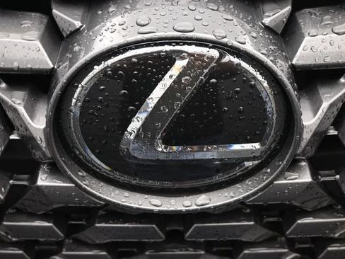 Certified 2020 Lexus GX 460 Premium w/ Premium Package AWD/4WD image 31