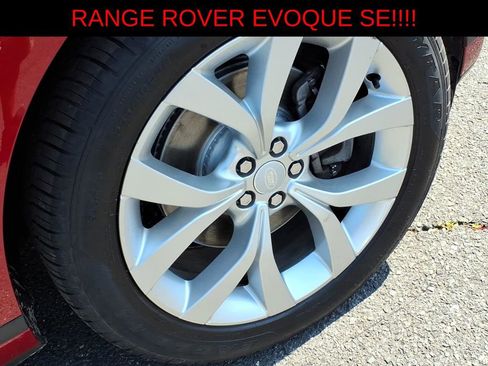 Used 2023 Land Rover Range Rover Evoque SE AWD/4WD image 8