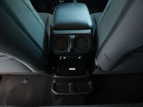 Used 2025 Jeep Wrangler Unlimited Sahara w/ Safety Group image 32